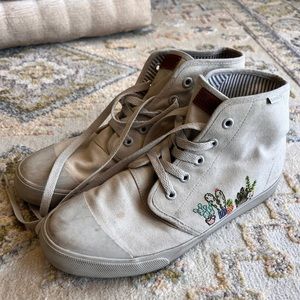 BANGS High Top Succulent Embroidery Shoes